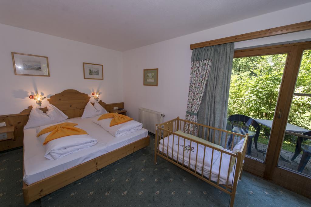 שטרובל Gutshof Wolfgangsee Resort & Event Hotel מראה חיצוני תמונה