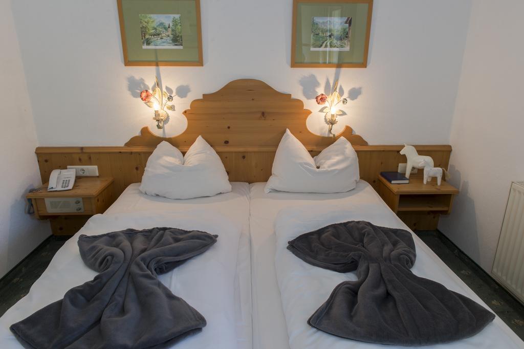 שטרובל Gutshof Wolfgangsee Resort & Event Hotel מראה חיצוני תמונה